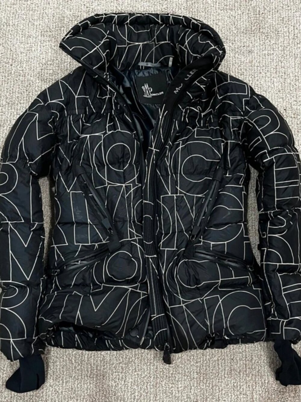 Moncler dixence monogram print puffer coat jacket size 1 s
